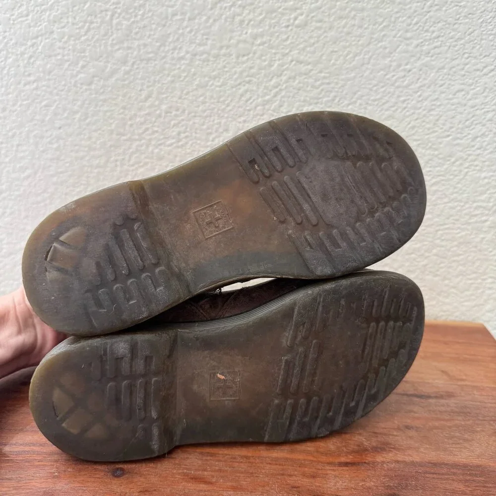 Dr. Martens Well-Worn Brown Chelsea‎ Boots Size 5